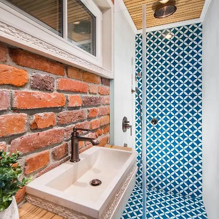 Lägenhet Alexandra's Center Iii *